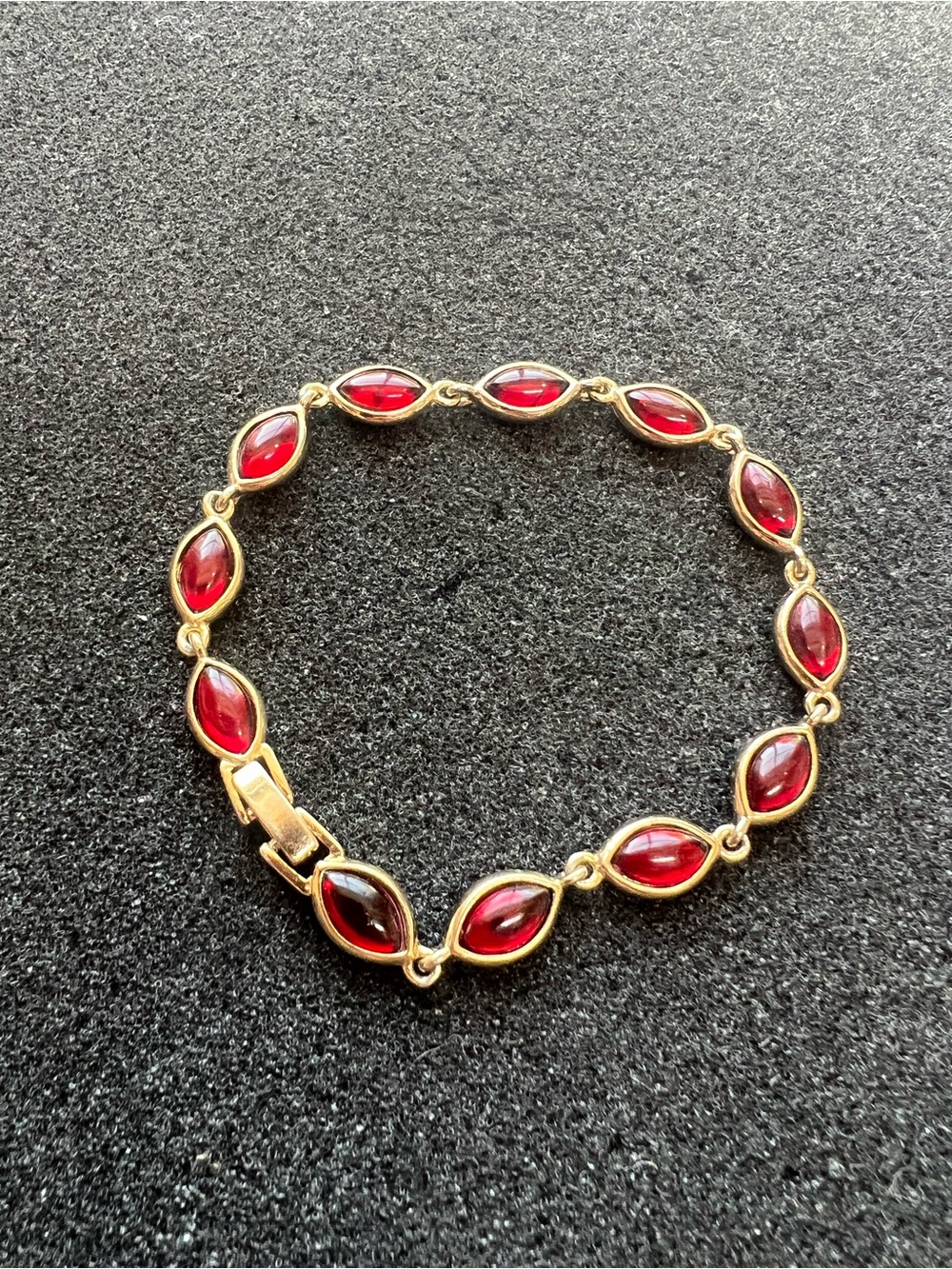 Vintage Liz Claiborne faux Garnet stone link bracelet